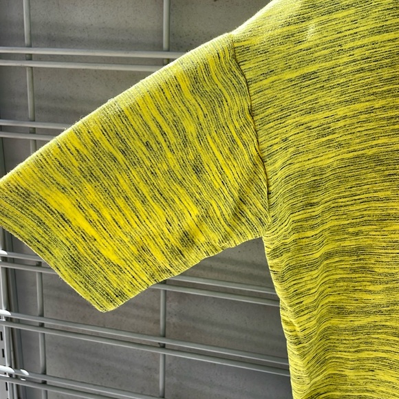 LulaRoe Yellow Microstriped Irma Tunic Top-0920 - Picture 3 of 10